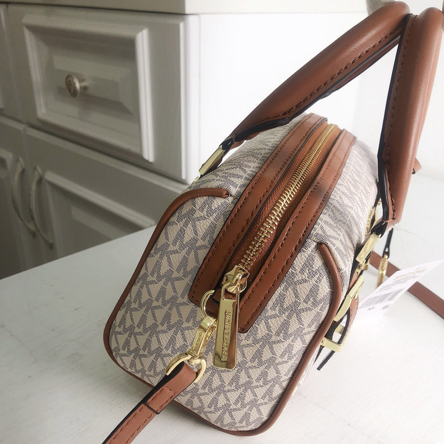 New Michael Kors Women Luxury  - đánh giá và giá Luxury Watch Girl