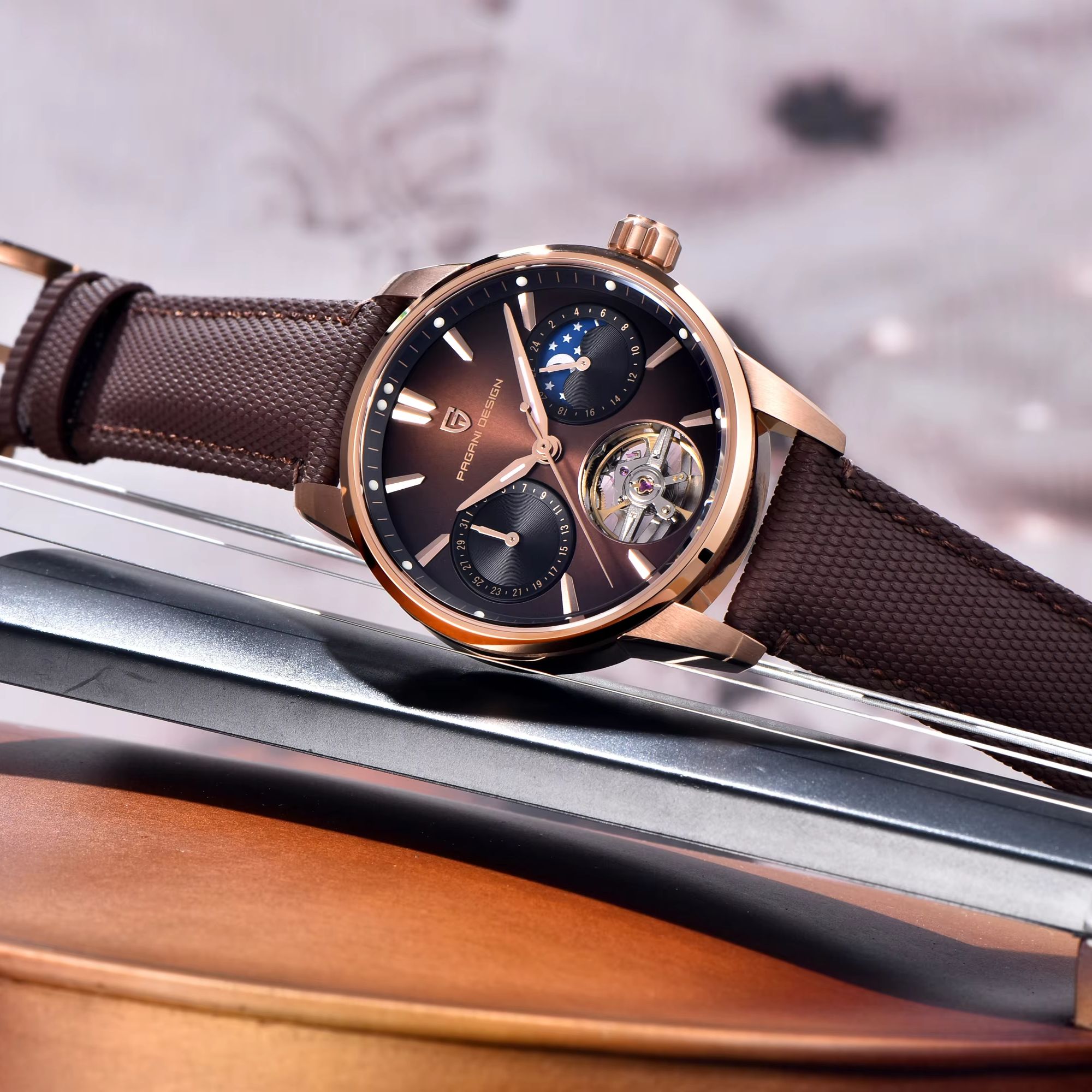 PAGANI DESIGN Limited Edition  - đánh giá và giá Moonphase Complication Watch