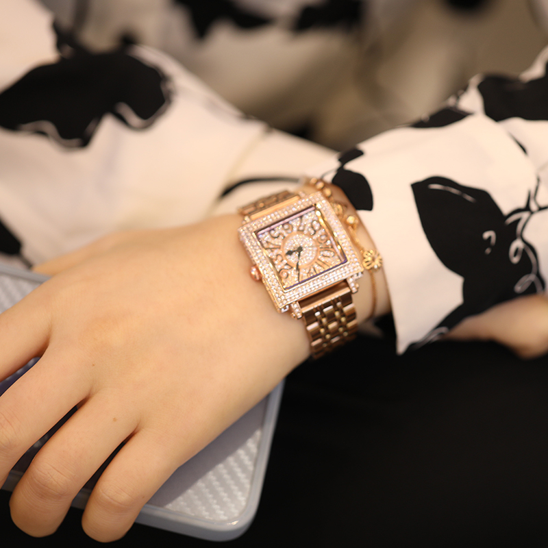 Square Original Brand Wristwat - đánh giá và giá Luxury Watch Top 10