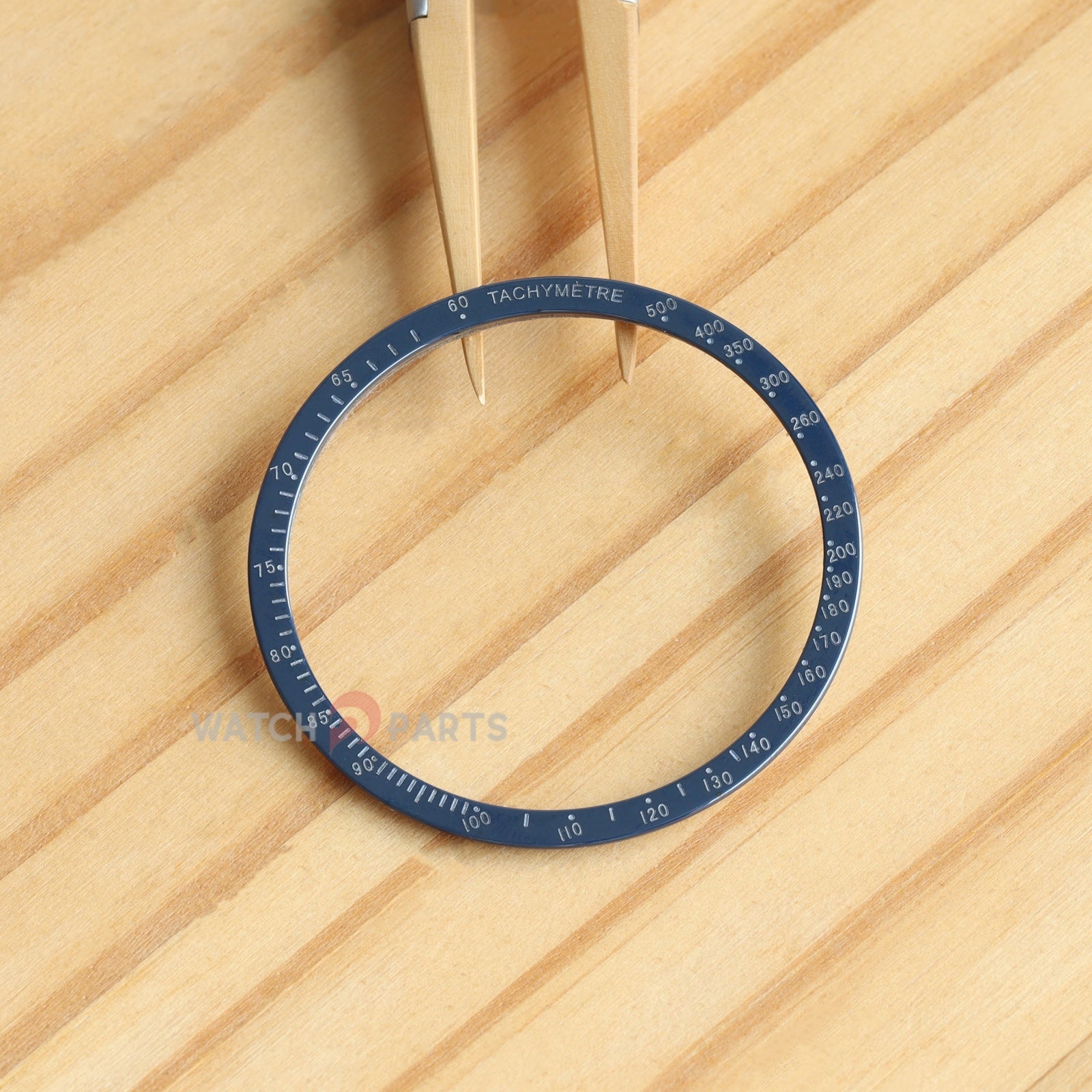 Ceramic Bezel for Omega 304.33 - đánh giá và giá Moonphase Complication Watch