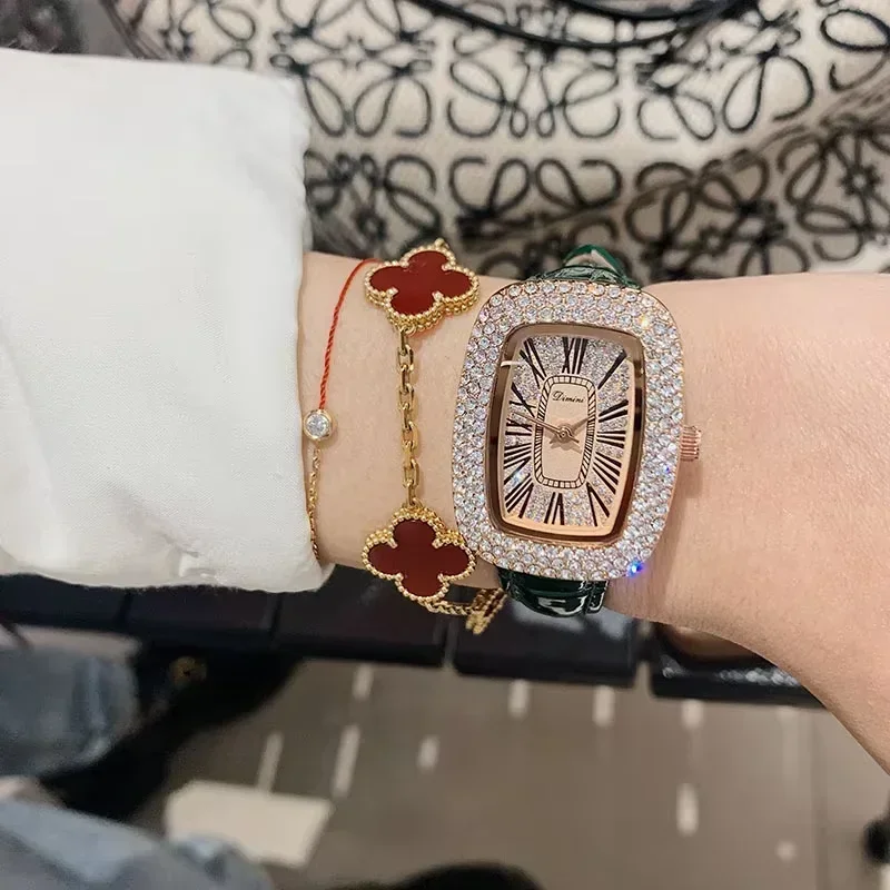 Trendy and fashionable women's - đánh giá và giá Luxury Watch Diamond